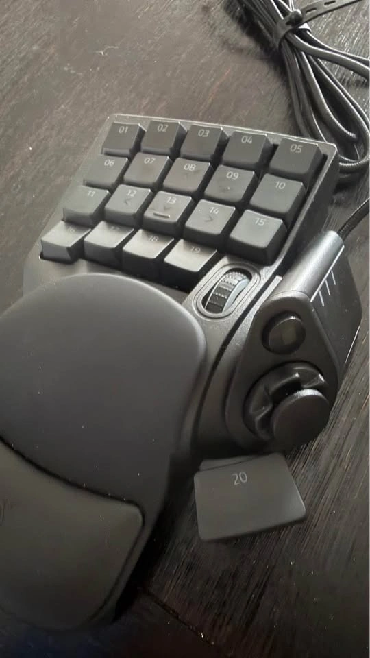 Razer Tartarus Pro Gaming Keypad - photo 2