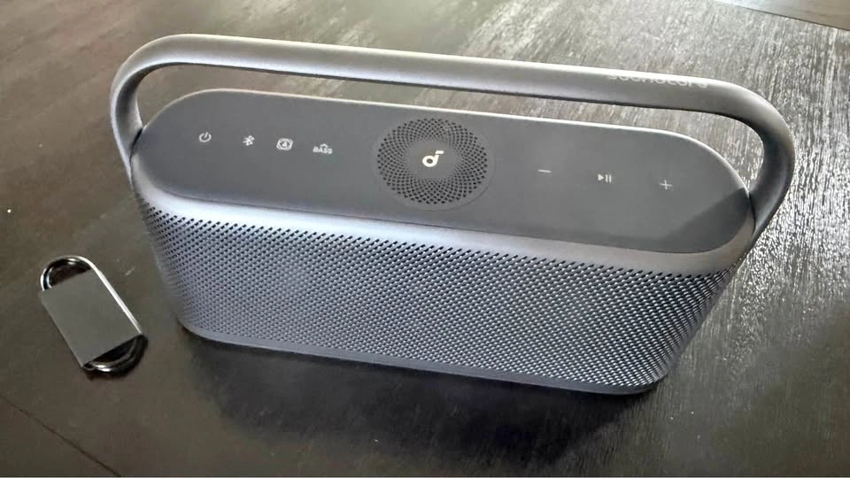 Soundcore Motion X600 Bluetooth Speaker