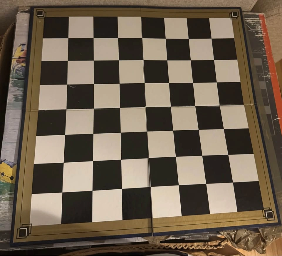 Vintage Games Lot – Waterworks, Checkers, Poker Chips & More - photo 5