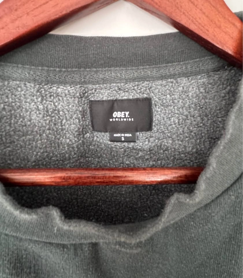 OBEY Worldwide Crewneck Sweatshirt – Charcoal / Burgundy – Size - photo 2