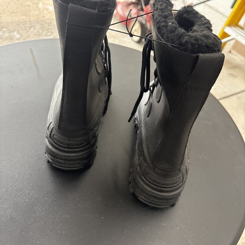 Made in Canada Winter Boots Size 9 Black Insulated - photo 4