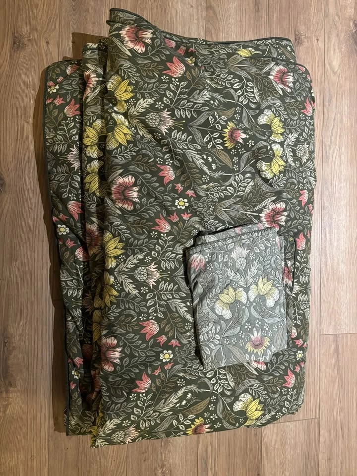 IKEA SMÅSPORRE Duvet and BRUDKRUSBÄR Duvet Cover Set - photo 4