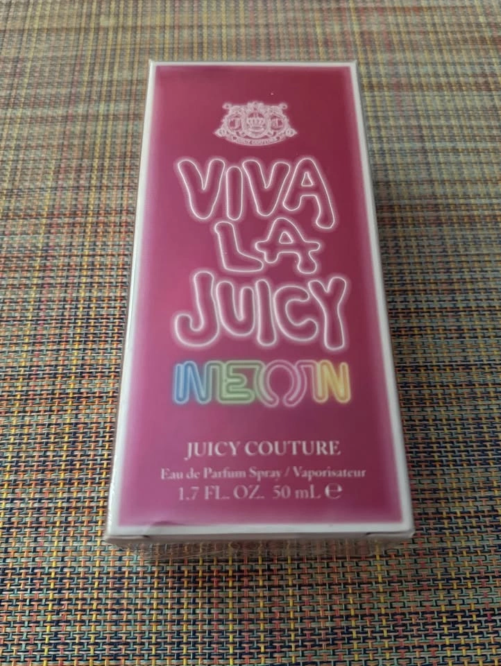 Juicy Couture Viva La Juicy Neon Eau de Parfum 50ml - photo 2