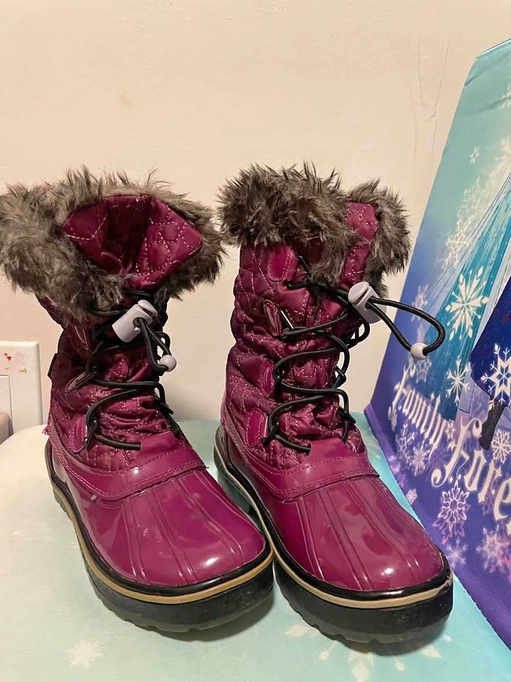 Cougar Andie Winter Boots Size 13M