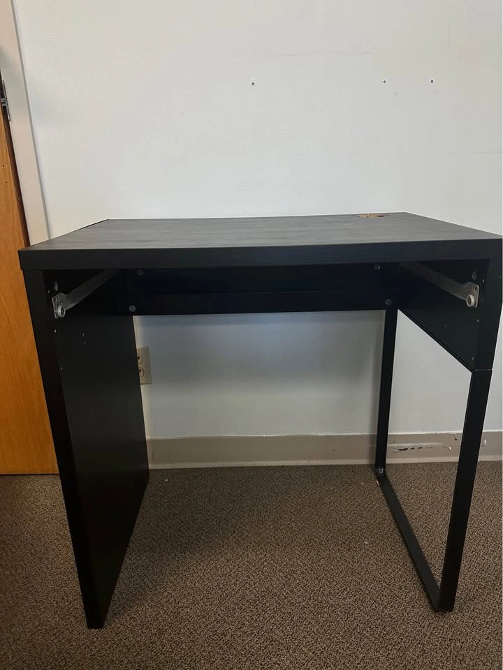 Black Office Chair and Desk Set - photo 4