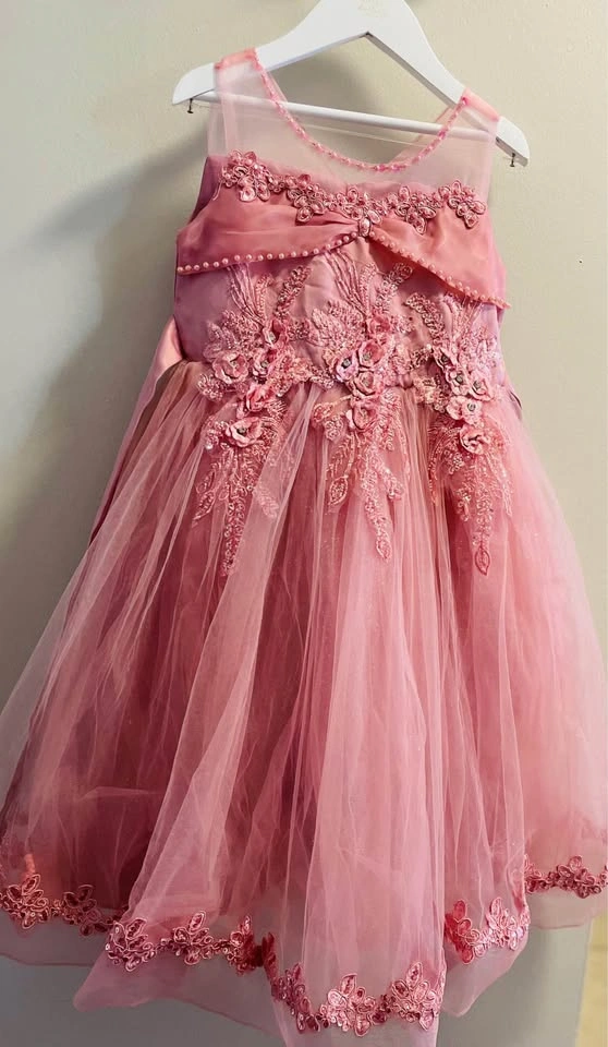 Old Rose Girl's Formal Flower Dress - photo 4