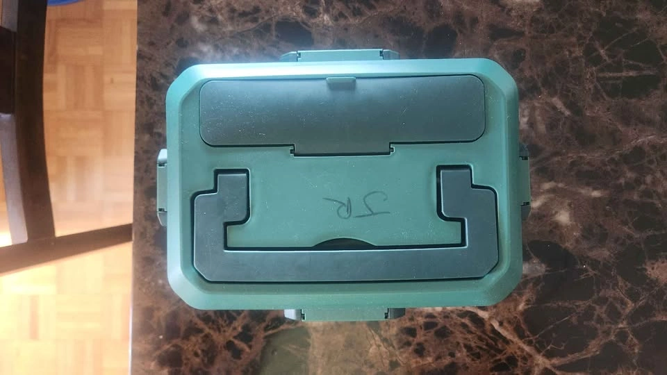 Portable Electric Heated Lunch Box / Food Warmer – Barely Used - photo 2
