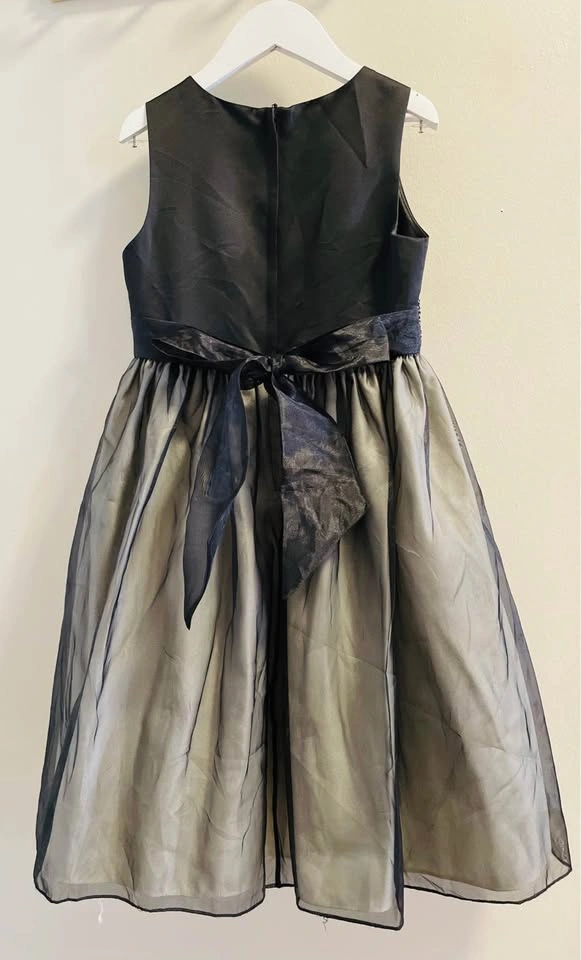 Black and Silver Girls Formal Dress - photo 2