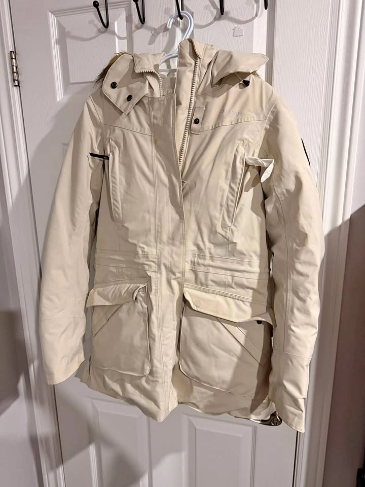 Quechua Winter Parka – Cream/Beige – Size M