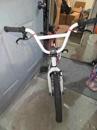 White BMX GT model Bike - photo 4