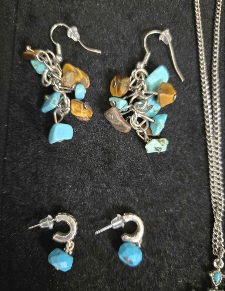 Jewelry Lot: Cross Bracelet, Necklace, and Earrings - photo 4