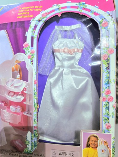 VERY RARE Barbie Bridal Boutique 1998 Gift Set - photo 5