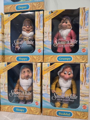 Disney Seven Dwarfs Color-Changing Toy Set - photo 3