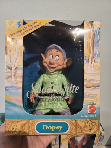 Disney Seven Dwarfs Color-Changing Toy Set - photo 4