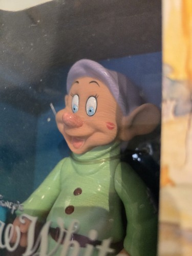 Disney Seven Dwarfs Color-Changing Toy Set - photo 5