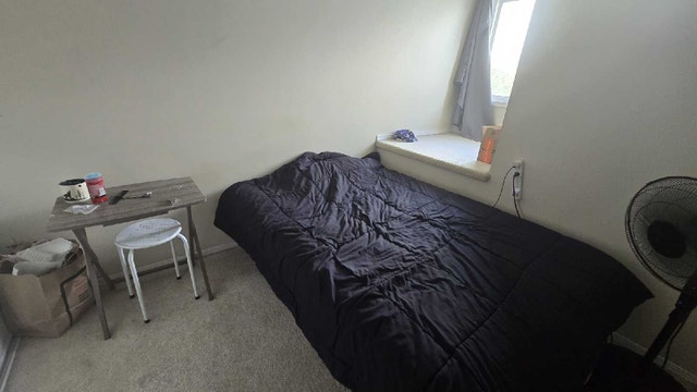 Rooms for rent in Millwoods - photo 2
