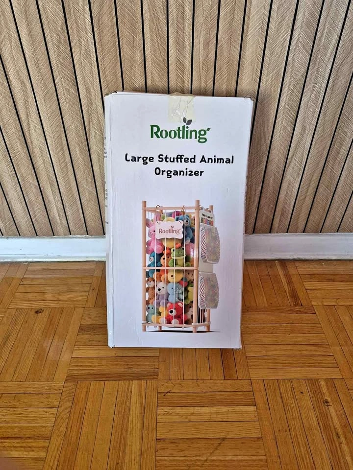 Toy organizer and storage
