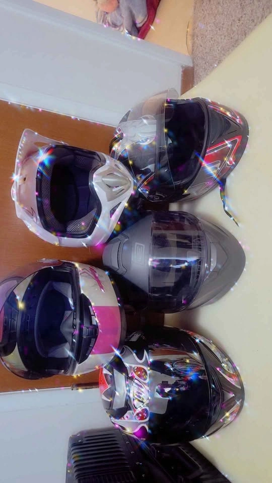 Bike helmets - photo 2