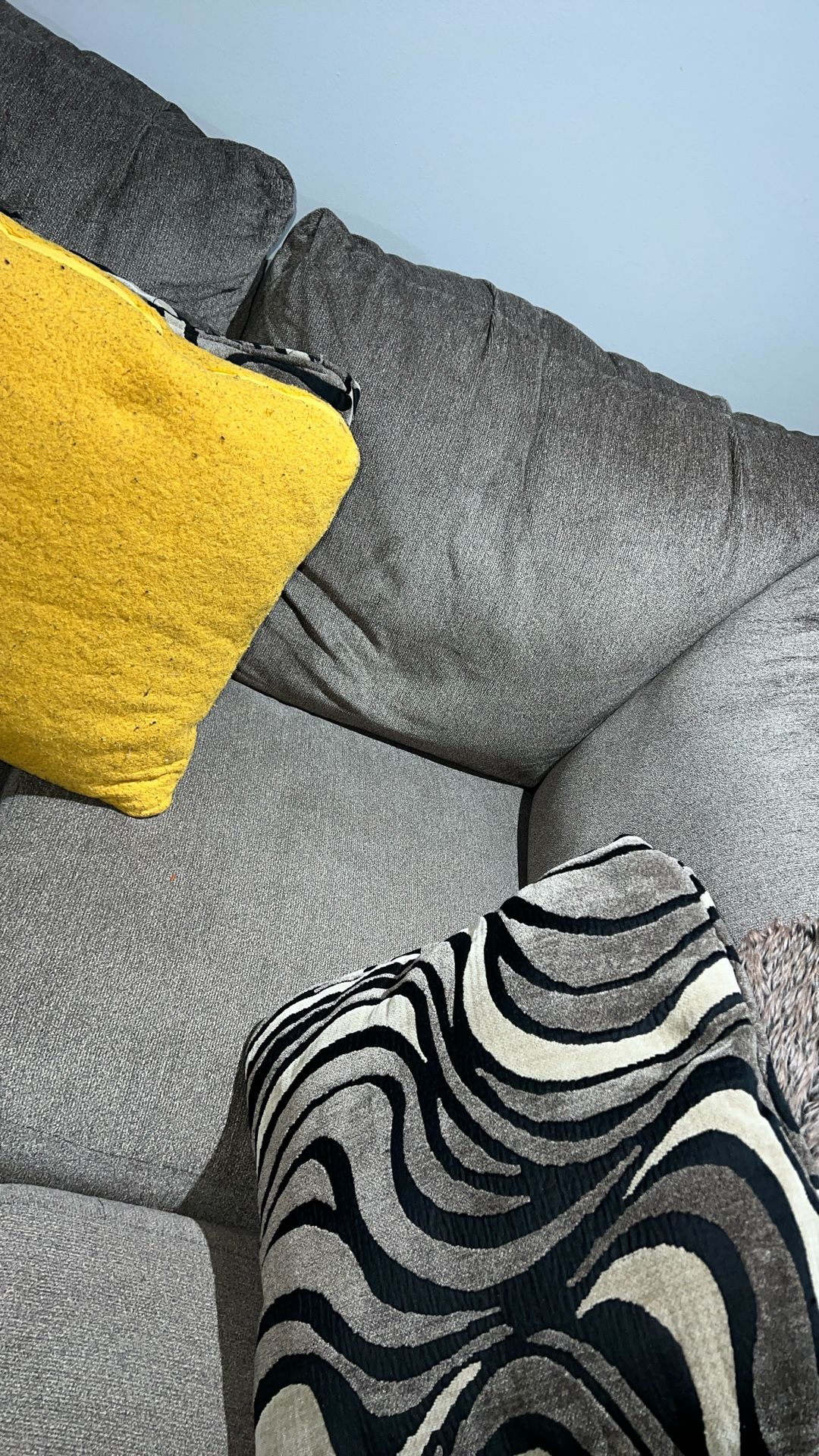L Shaped Section Couch - photo 4