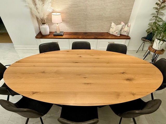 HOME Société Zermatt Dining Table - 97” - Excellent Condition - photo 3