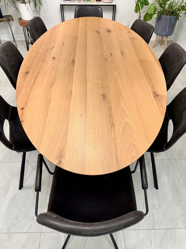 HOME Société Zermatt Dining Table - 97” - Excellent Condition - photo 4