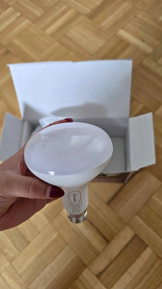 Govee RGBWW Smart LED Bulb