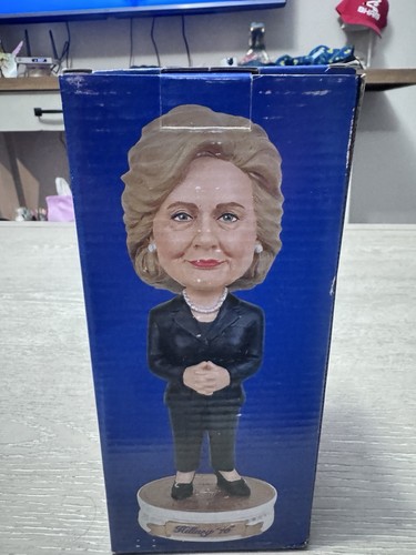 Hillary Clinton 2016 Bobblehead Limited Edition On Presidential - photo 3