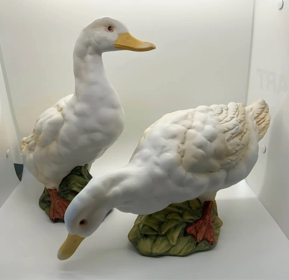 Duck figurines, pair of white bisque porcelain - photo 2