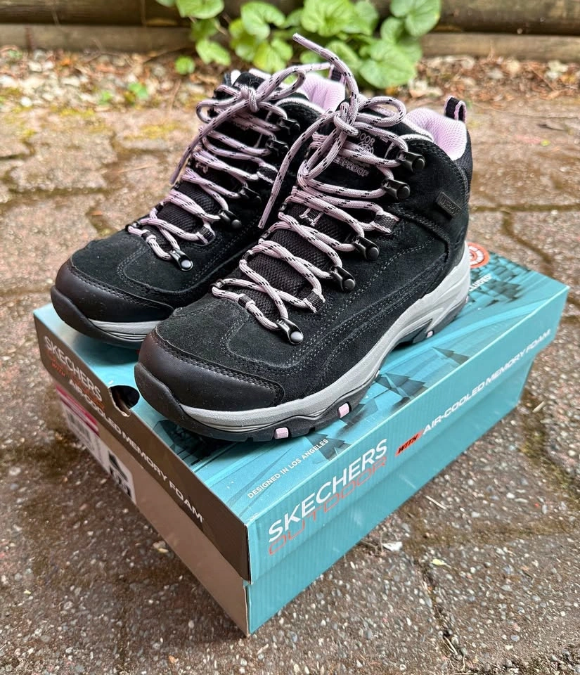Brand New Skechers Trego Alpine Trail Waterproof Boots – Women’s