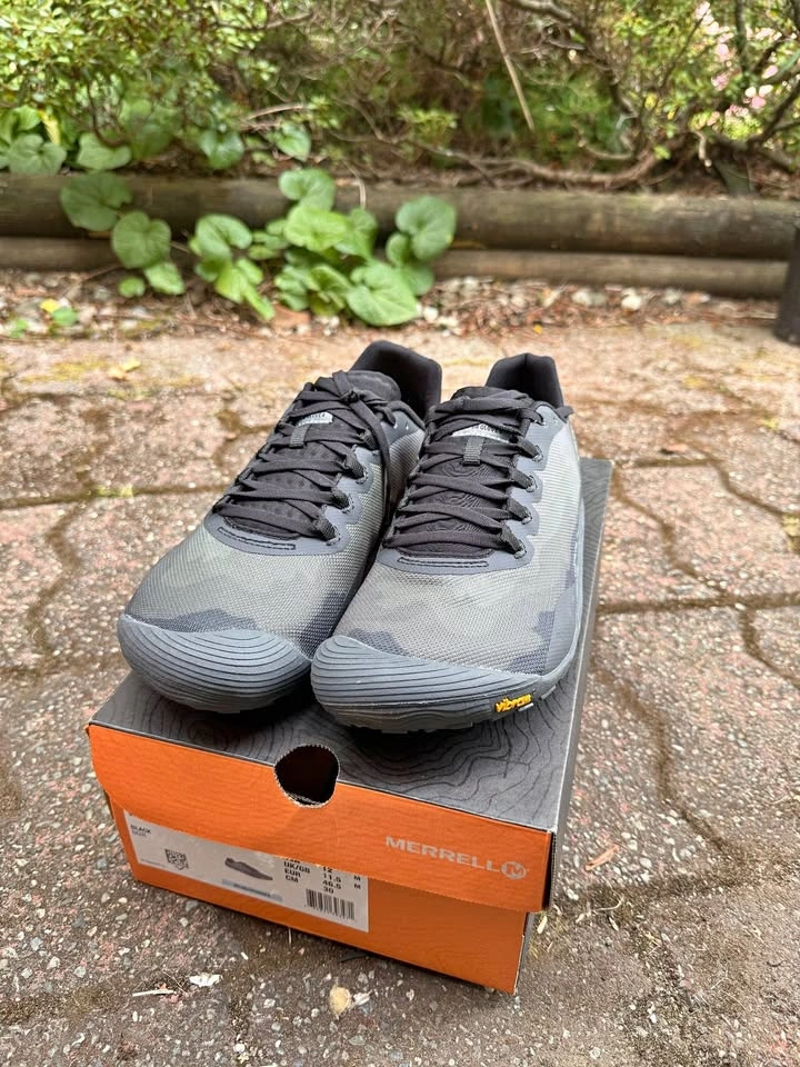 Merrell Vapor Glove 4 Men's Shoes – Size 12 – Black – New