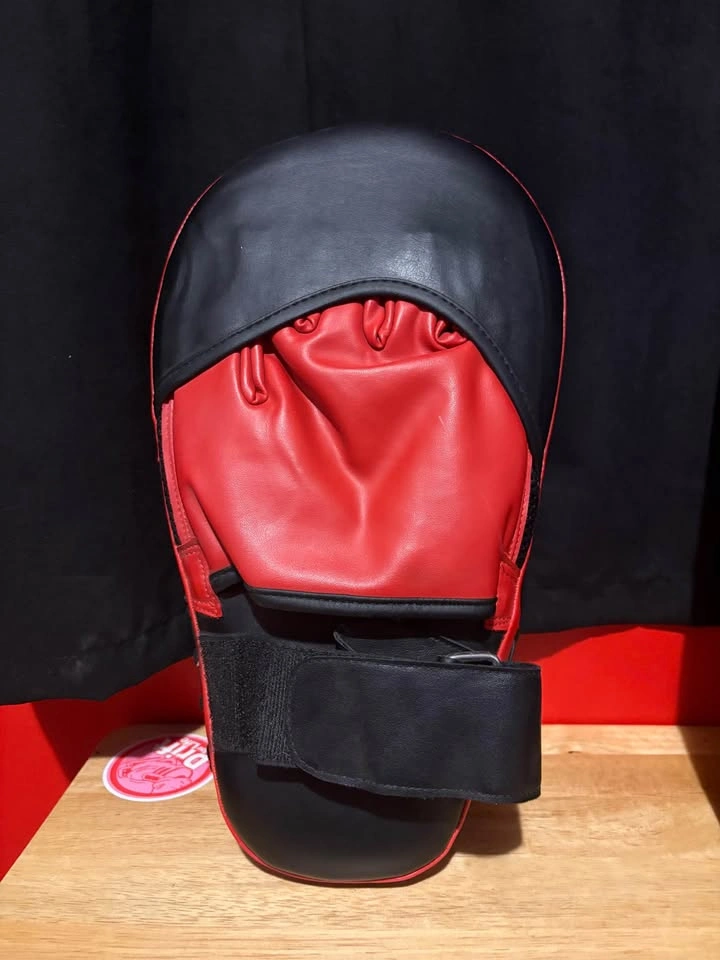 Fitness Kickboxing Canada focus pads - photo 3