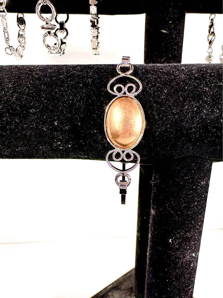 Silver Tone Filigree Bangle Bracelet with Copper Oval Centerpiec - photo 2