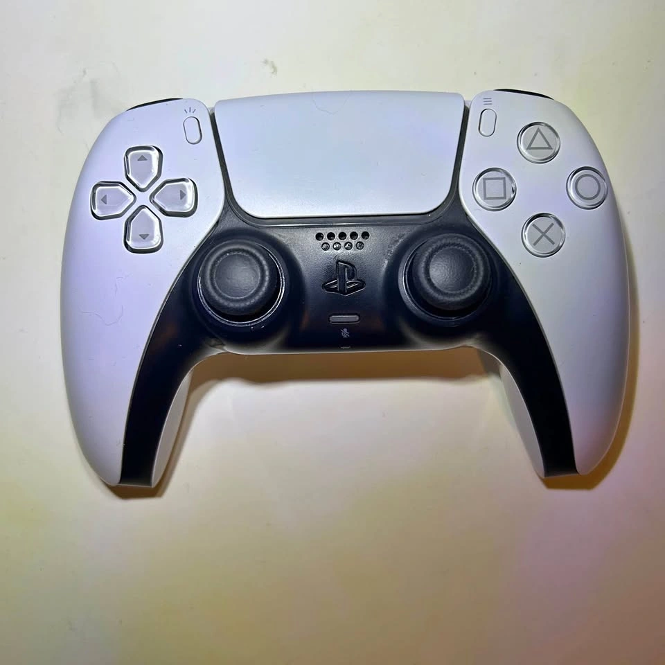 PS5 DualSense Controller (White) - TMR Hall Effect Anti-Drift