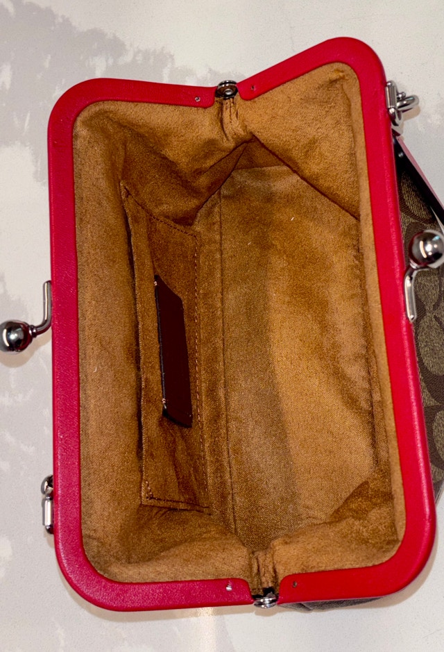 COACH Nora Kisslock {LIKE NEW} - photo 5