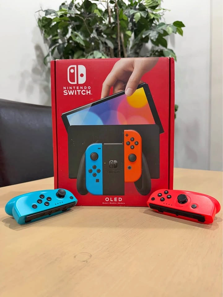 Nintendo Switch OLED