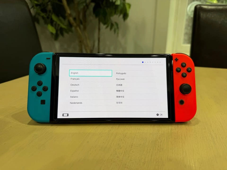 Nintendo Switch OLED - photo 3