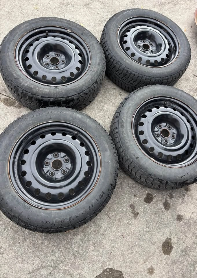 Winter tyre- RAV4 2025/Used only once, last winter - photo 3
