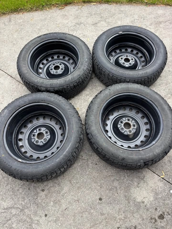 Winter tyre- RAV4 2025/Used only once, last winter - photo 4