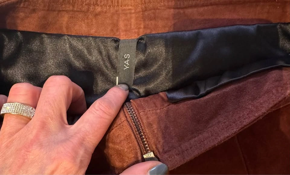 Ultra Soft Leather Zip Up Skirt - photo 3