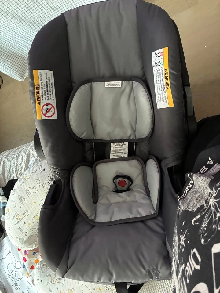 Baby Trend Infant Car Seat - photo 2