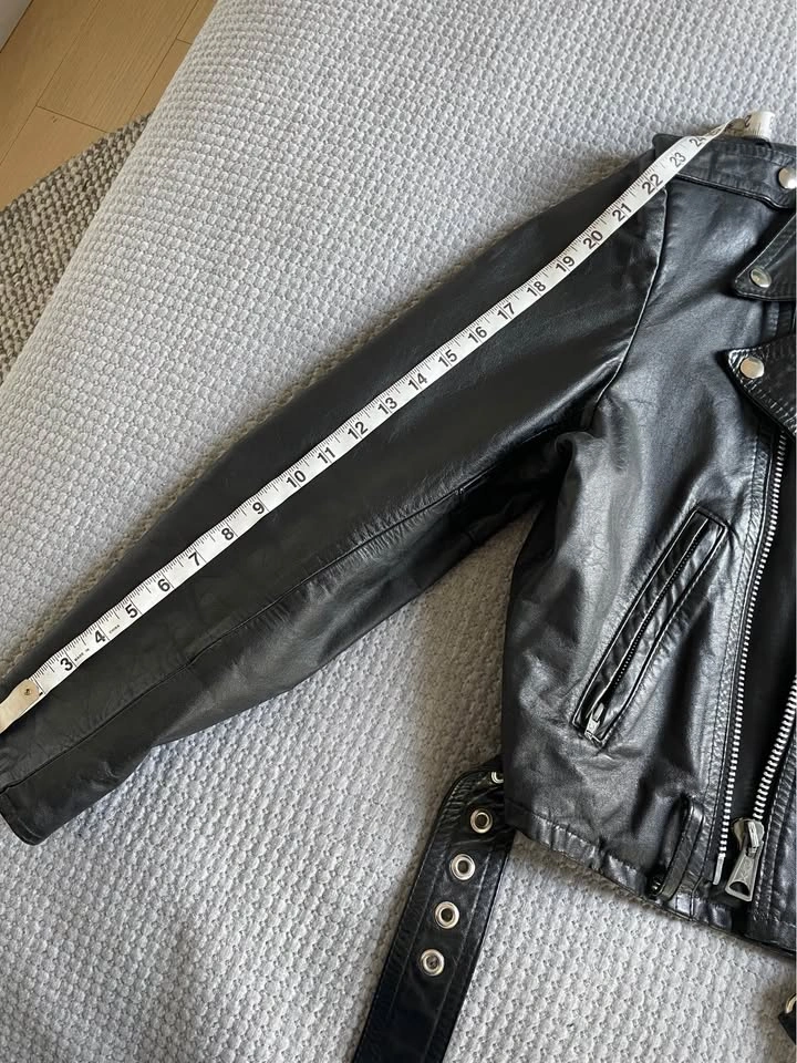 Vintage women’s leather biker jacket (S)(circa 1989!) - photo 5