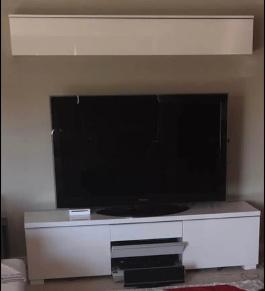 IKEA BESTÅ TV Bench white with wall shelf - photo 4