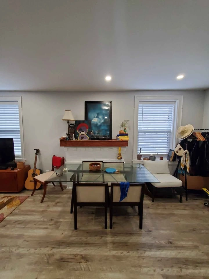 Glass Dinning Table (Price Negotiable) - photo 3
