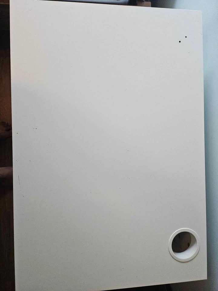 White Ikea Desk - photo 2