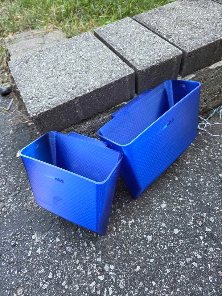 Garbage bins for car back pocket - photo 2