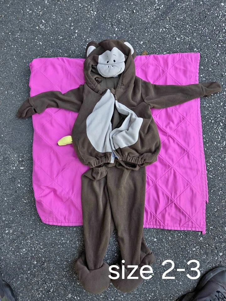 Monkey kids halloween costume size 2t-3t