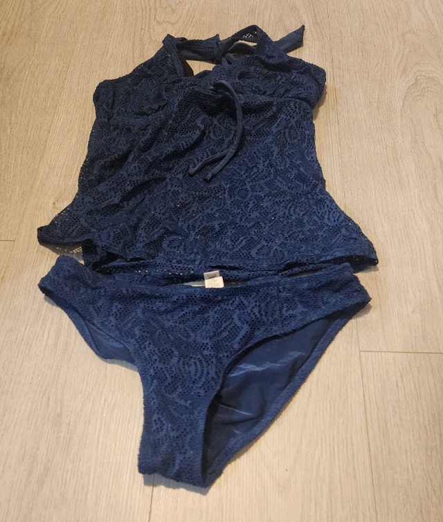 Blue Tankini Swimsuit (Size M)