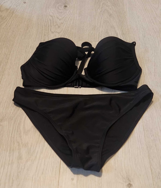 Black Pushup Bikini (Size Small)