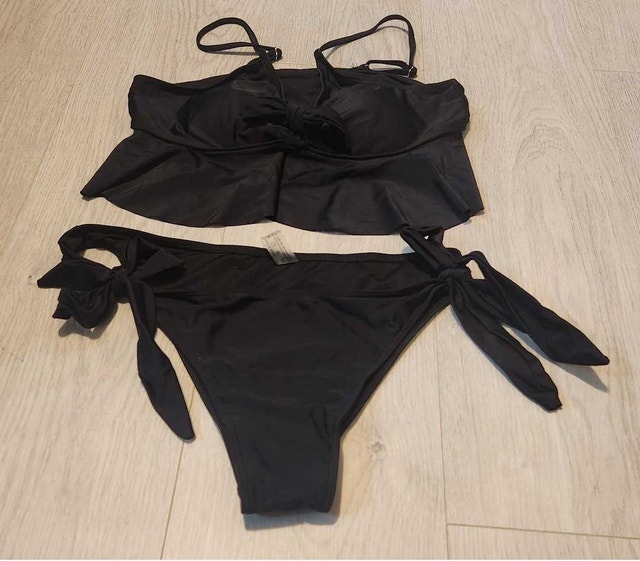 Black Tieup Bikini (Size Large)