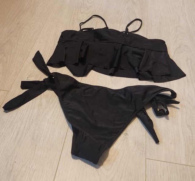 Black Tieup Bikini (Size Large) - photo 2